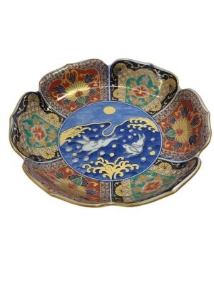 有田焼(アリタヤキ) / 白衣観音/川副冬山 作/観音/有田白磁 白衣観音像