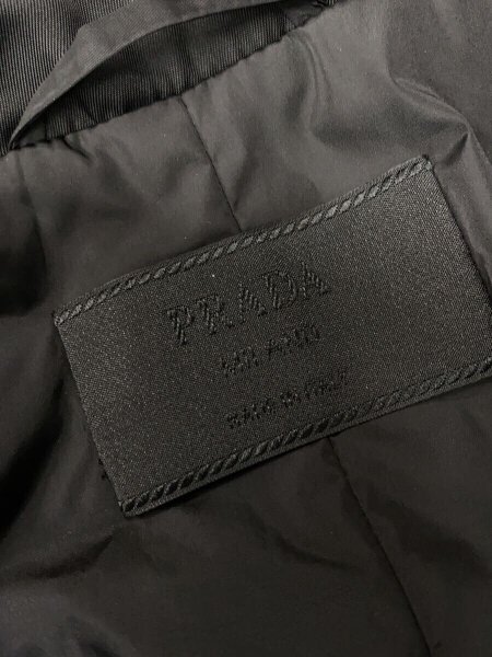PRADA(プラダ) / ロゴバックルベルト付/コート/40/ナイロン/BLK