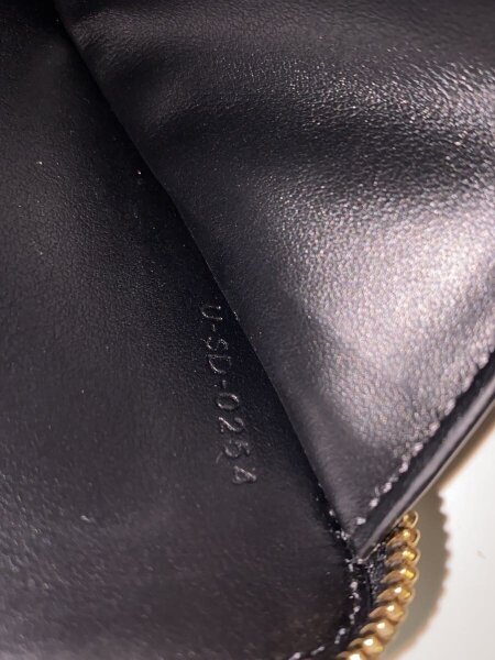 CELINE(セリーヌ) / スモールジップウォレット/財布/レザー/BLK/無地