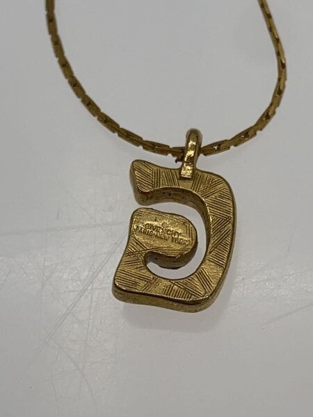 GIVENCHY(ジバンシィ) / ネックレス/--/カラーストーン/GLD/トップ有