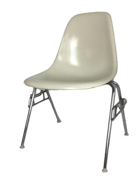 【専用】【希少品】Herman Millerイームズ スタッキングチェア Herman Miller(ハーマンミラー) / イームズサイドシェル