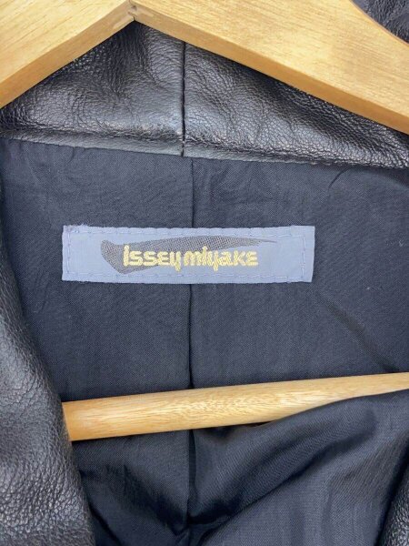 ISSEY MIYAKE(イッセイミヤケ) / 80s/筆タグ/ショールカラーレザー 