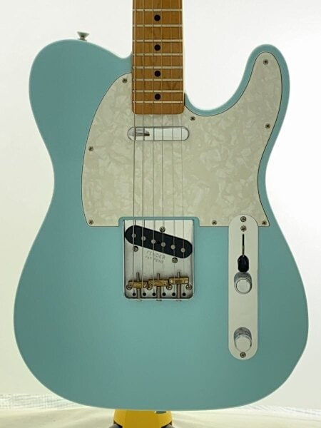 ギター Fender Vintera 50s Telecaster Modified 早いもの勝ち！FENDER Vintera 50sテレキャス Modified