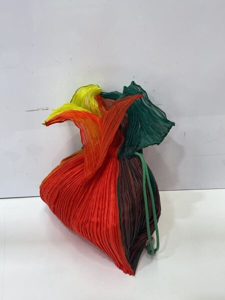 PLEATS PLEASE ISSEY MIYAKE(プリーツプリーズイッセイミヤケ) / 巾着 