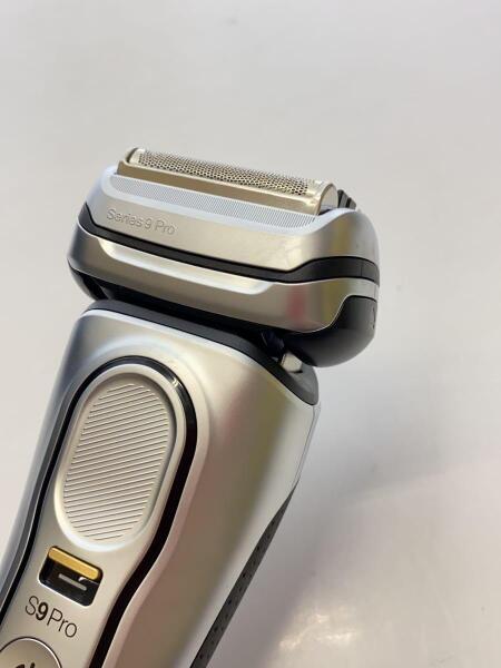 BRAUN(ブラウン) / シェーバー 9467cc | 中古品の販売・通販なら 