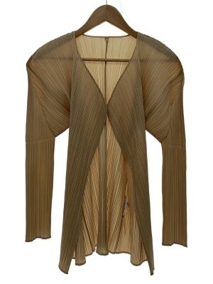 PLEATS PLEASE ISSEY MIYAKE（プリーツプリーズイッセイミヤケ）の古着