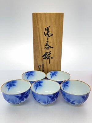 2555 深川製磁　蝶文　皿　5客　未使用 深川製磁 蝶柄 陶磁器 中皿 5枚セット - メルカリ