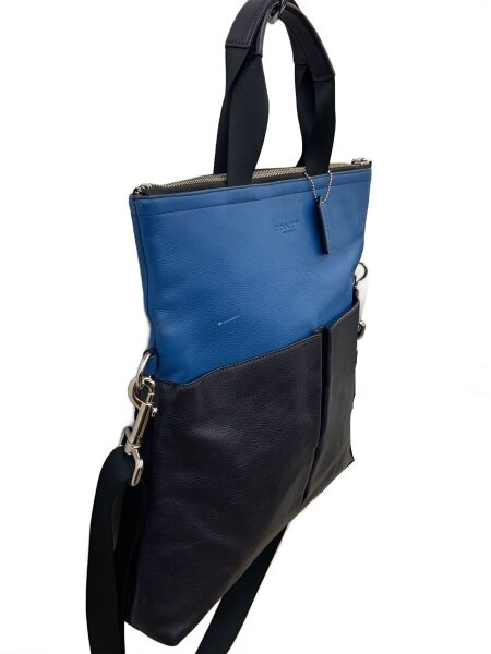 COACH ブラック/ブルー ショルダーバッグ COACH(コーチ) / ショルダーバッグ/--/BLU/F71722 | 中古品の販売