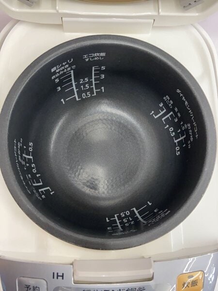 Panasonic(パナソニック) / 炊飯器 SR-VFD1060 | 中古品の販売・通販