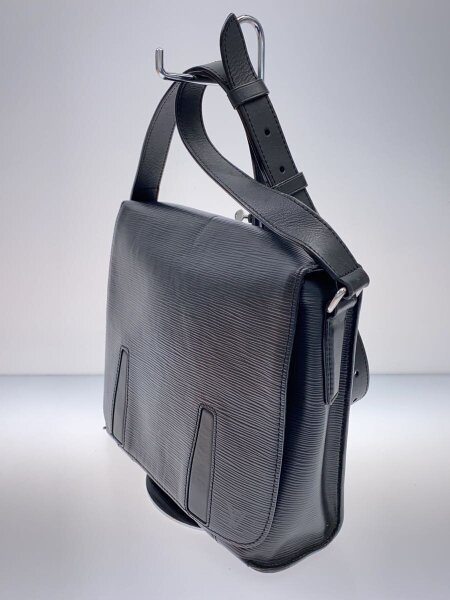 LOUIS VUITTON(ルイヴィトン) / ハリントン・メッセンジャーPM_エピ_ 