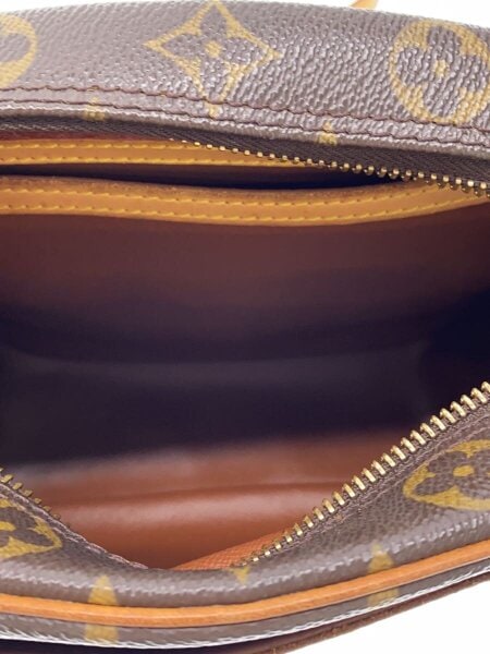 LOUIS VUITTON(ルイヴィトン) / ブロワ_モノグラム・キャンバス_BRW