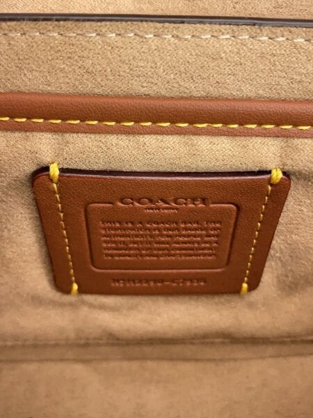 COACH(コーチ) / ショルダーバッグ/--/BEG/無地/C7936/モカベージュ 