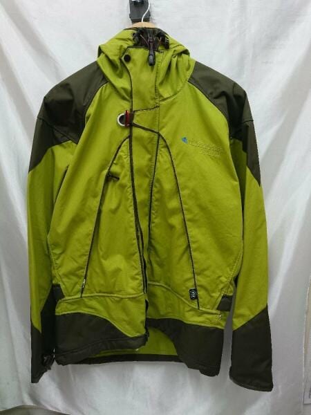 高機能　高品質 KLÄTTERMUSEN Bilskirner Klattermusen bilskirner Jacket M