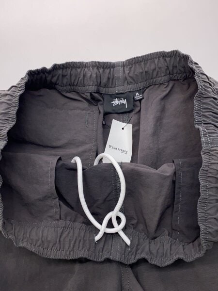 STUSSY(ステューシー) / ショートパンツ/M/ナイロン/GRY/ロゴプリント