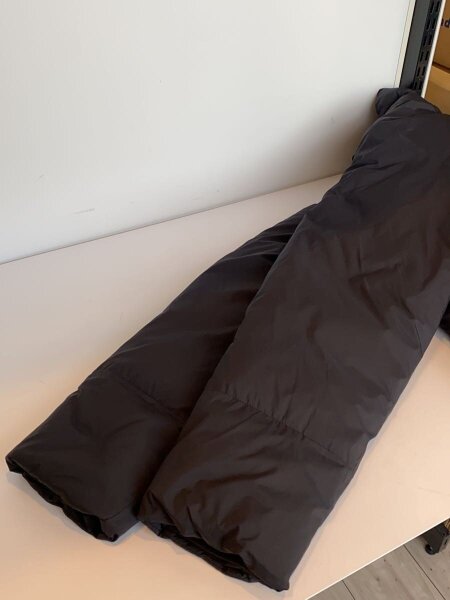 A.P.C.(アーペーセー) / Raymondダウンジャケット/M/ナイロン/BLK