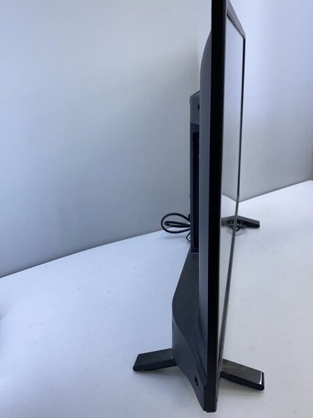 TOSHIBA REGZA 32S24 液晶テレビ 32インチ 中古 TOSHIBA(トウシバ) / 薄型テレビ・液晶テレビ REGZA S24 32S24 | 中古