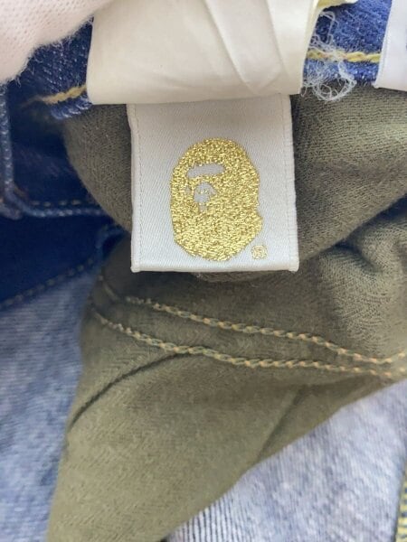 A BATHING APE(アベイシングエイプ) / BABY MILO/バナナ刺繍/デニム