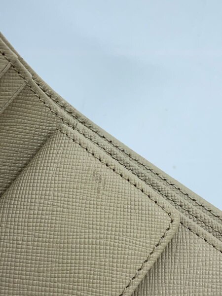 agnes b.(アニエスベー) / 2つ折り財布/レザー/BEG/レディース/MW09M