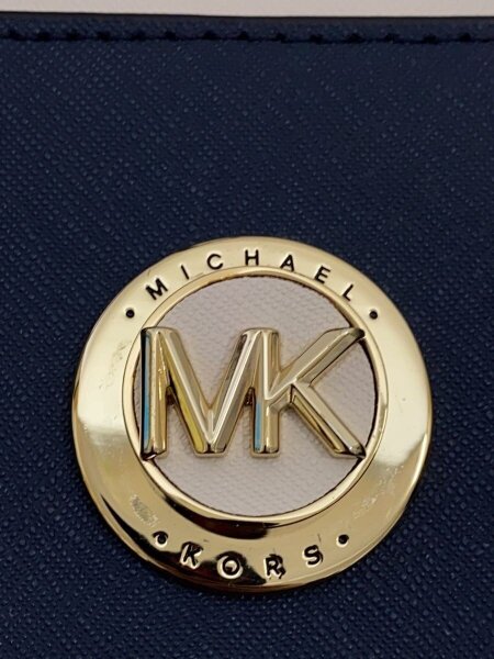 MICHAEL KORS(マイケルコース) / カルメン/フラップサッチェル 