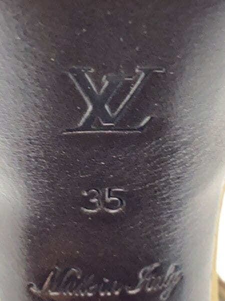 LOUIS VUITTON(ルイヴィトン) / サンダル/35/KHK// | 中古品の販売