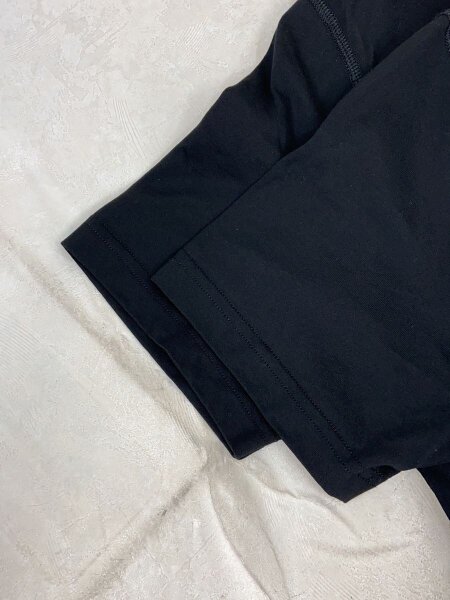 DOLCE&GABBANA(ドルチェアンドガッバーナ) / エンボス/ロゴ/プレートT