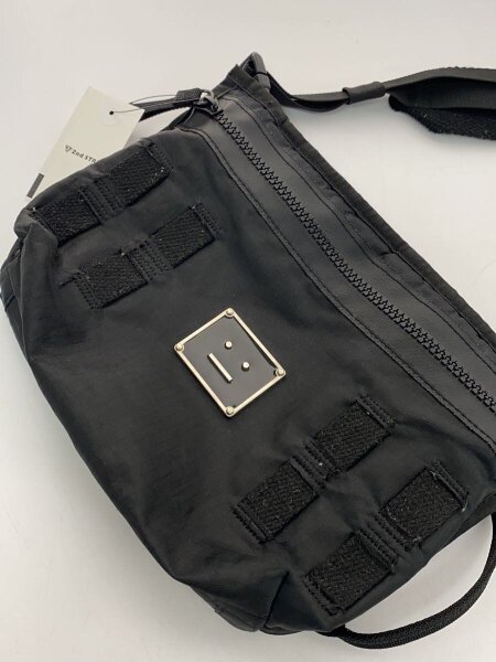 Acne Studios(Acne)(アクネストゥディオズ(アクネ)) / フェイスロゴ