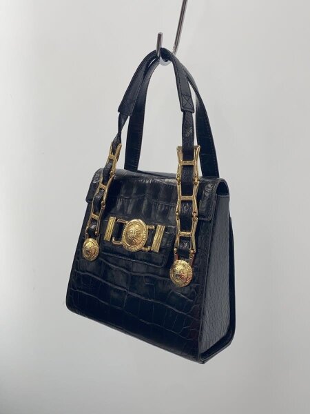 GIANNI VERSACE(ジャンニヴェルサーチェ) / クロコ型押メデューサ 