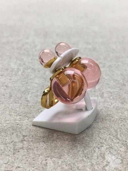 Dior クリスチャンディオール ピアス トロッター ロゴ ピンク シェル