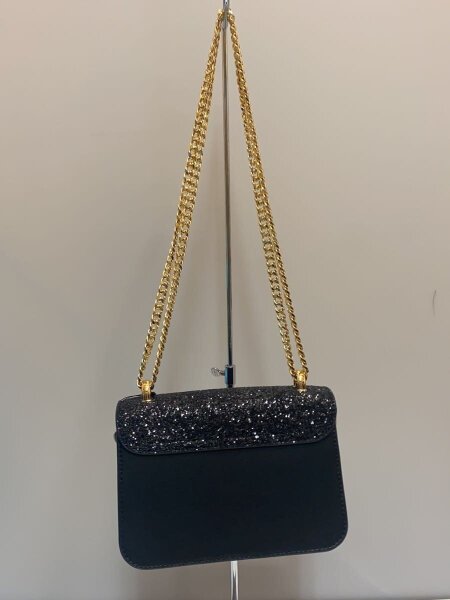 CHARLES&KEITH(チャールズアンドキース) / グリッタープッシュロック 