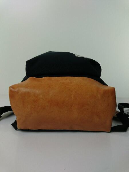 EASTPAK(イーストパック) / リュック/--/BLK/無地/黒/ブラック 