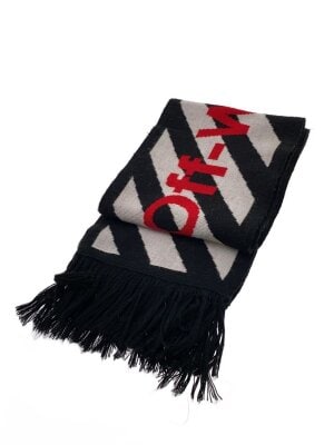 Off-White マフラー ロゴ ストライプ イタリア製 OFF-WHITEのマフラー検索結果|古着・中古品の通販サイト セカンド