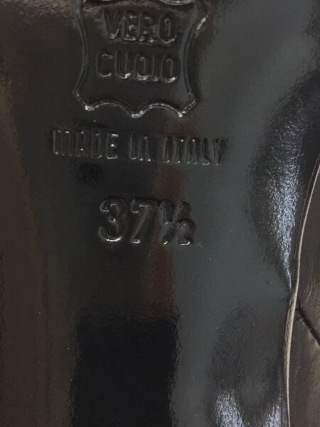 1円～4.6万本物新品バーニーズ ニューヨーク 総レザーウエスト ボディ スリングバッグ 黒 ジャケパンあらゆるスタイルに BARNEYS NEWYORK