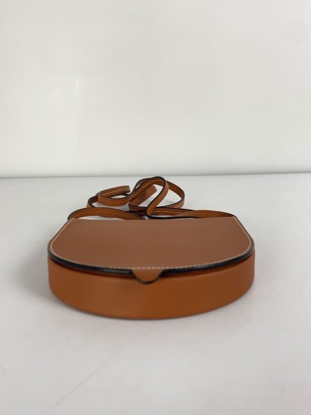 LOEWEロエベ アナグラム柄 ショルダーバッグ ポーチブラウンカラー 