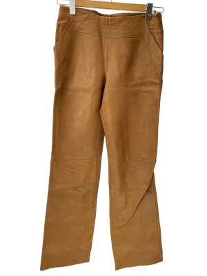 LOEWE / ボトム/36/コットン/WHT LOEWE(ロエベ) / ボトム/36/コットン/WHT | 古着の販売・通販なら