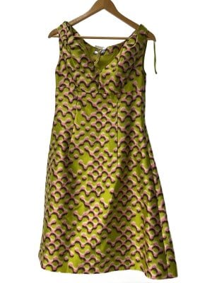 PRADA シルク100% ワンピース　40 PRADAのワンピース検索結果|古着・中古品の通販サイト セカンド