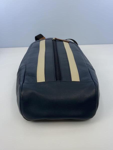 COACH(コーチ) / ボディバッグ/ショルダーバッグ/レザー/NVY/F71437 