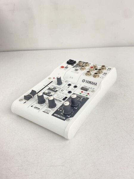 YAMAHA(ヤマハ) / AG03 AG03/ミキシングコンソール | 中古品の販売