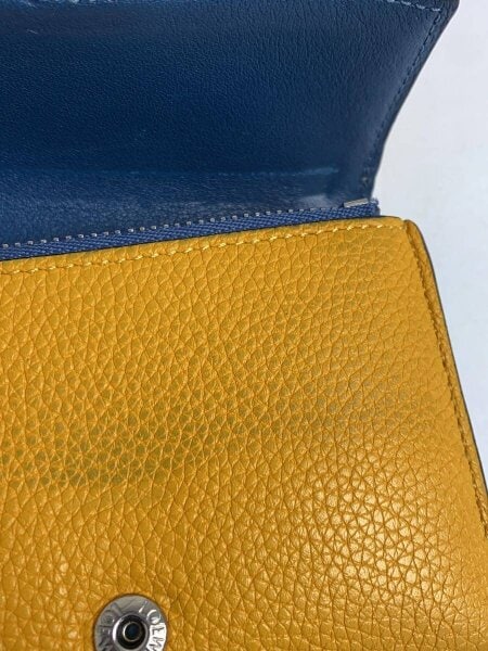 LOEWE(ロエベ) / スモールバーティカルウォレット/3つ折り財布/レザー