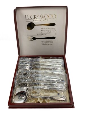 LUCKYWOOD（ラッキーウッド）の中古品の通販サイト セカンドストリート