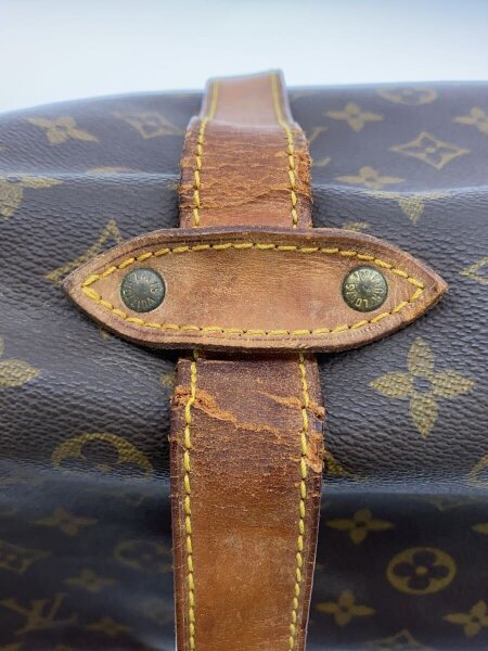 LOUIS VUITTON(ルイヴィトン) / ソミュール43/バッグ/レザー/BRW 