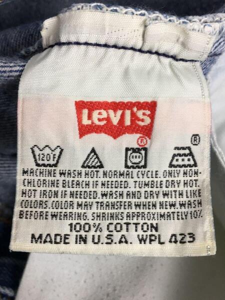 Levi