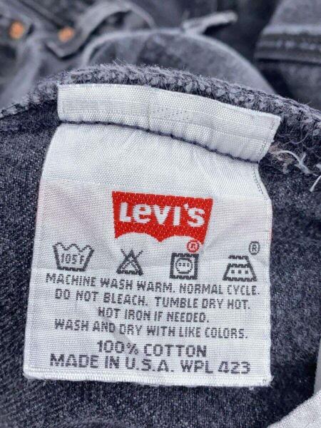 Levi