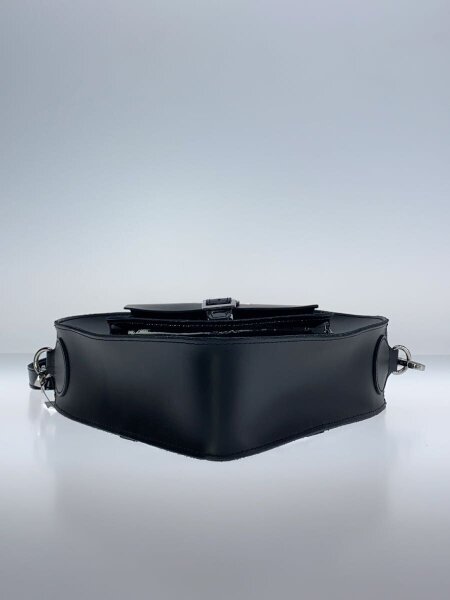 Dr.Martens(ドクターマーチン) / ハートバックパック/ショルダーバッグ