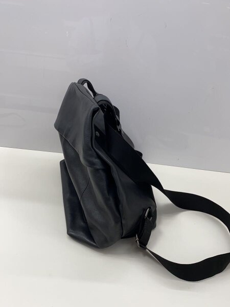 MANDARINA DUCK(マンダリナダック) / リュック/レザー/BLK | 中古品の 
