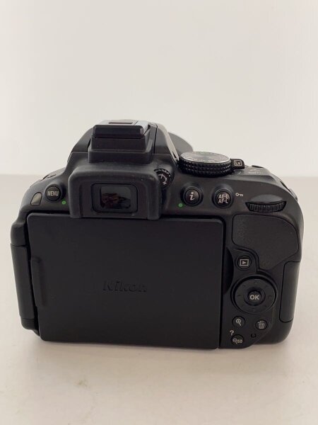 Nikon(ニコン) / ×デジタル一眼カメラ D5300 AF-P ダブルズームキット