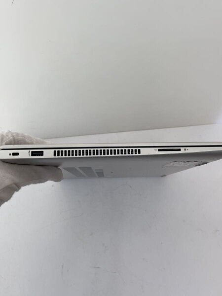 HP(ヒューレットパッカード) / ノートPC/Corei3第8/8GB/HDD500GB/2019