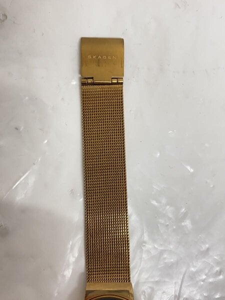 【未使用】SKAGEN◆クォーツ腕時計/358SRRD/アナログ/WHT/GLD SKAGEN(スカーゲン) / クォーツ腕時計/アナログ/--/WHT/GLD/358RRD