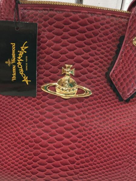 Vivienne Westwood(ヴィヴィアンウエストウッド) / FRILLY SNAKE 