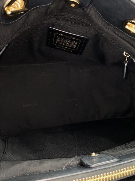 コーチ COACH イーディ ターンロック　ショルダーバッグ　コーチロゴ　黒 COACH(コーチ) / ターンロック・イーディ_ブラック/--/BLK/無地 | 中古