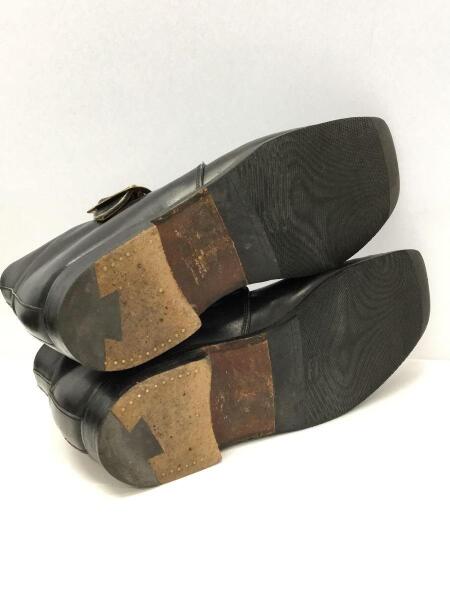 Tricker